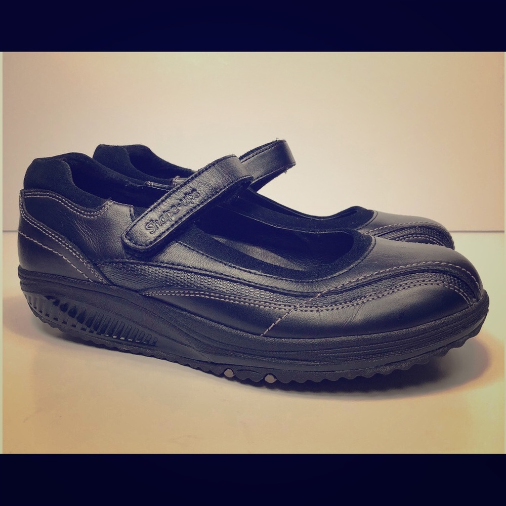 ISO Brown Sketchers Shape-Ups Mary Jane 7.5-8